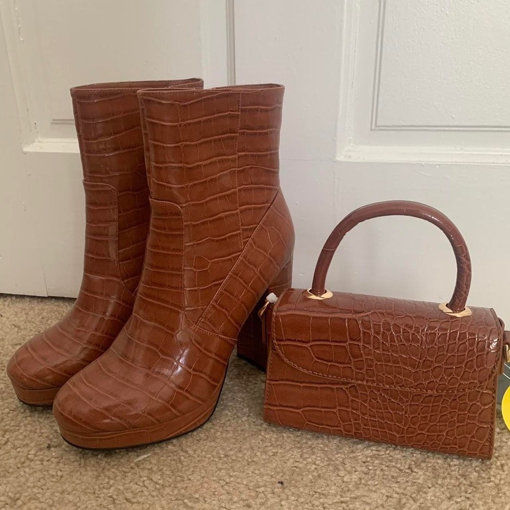 Faux Alligator Skin Brown Ankle Boots (with free matching purse!)